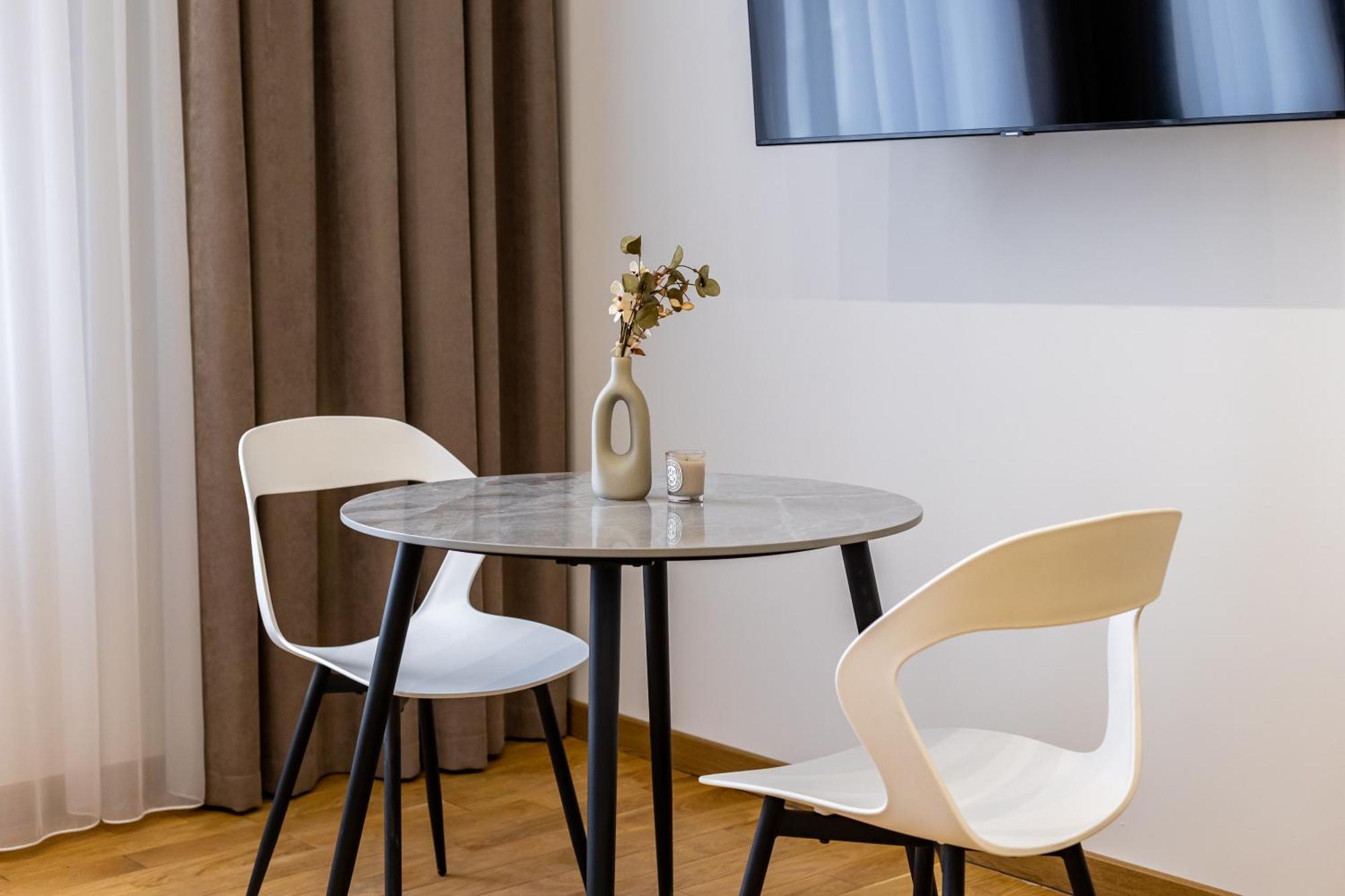 Doroshenka Premium Apartments Lviv Exteriör bild