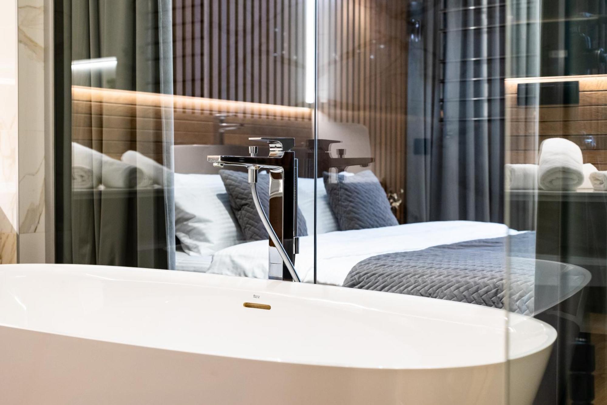 Doroshenka Premium Apartments Lviv Exteriör bild
